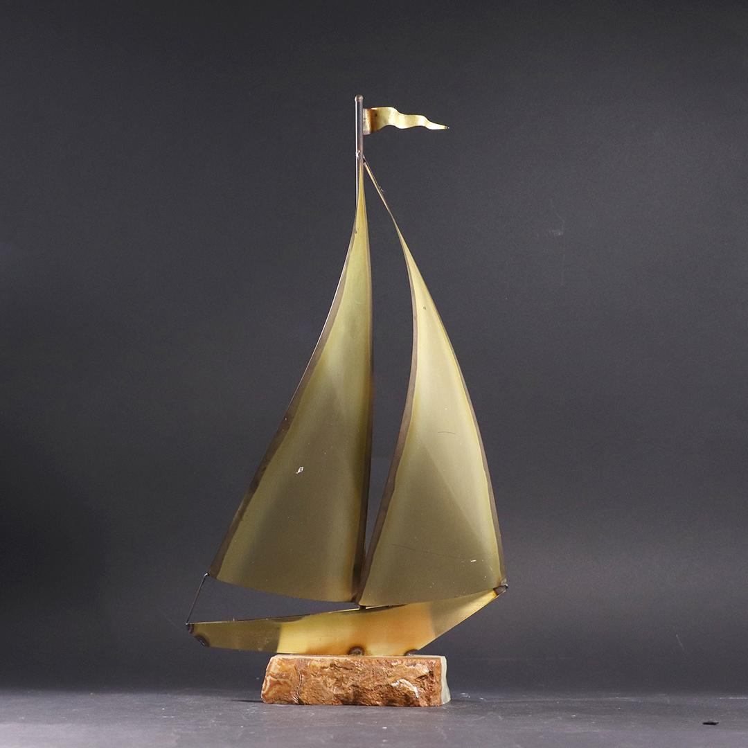 Mid-Century Modern Metal Sail Boat Sculpture Signed: Mid-Century Modern Metal Sail Boat Sculpture Signed, mounted on onyx base. size: 16h x 9w