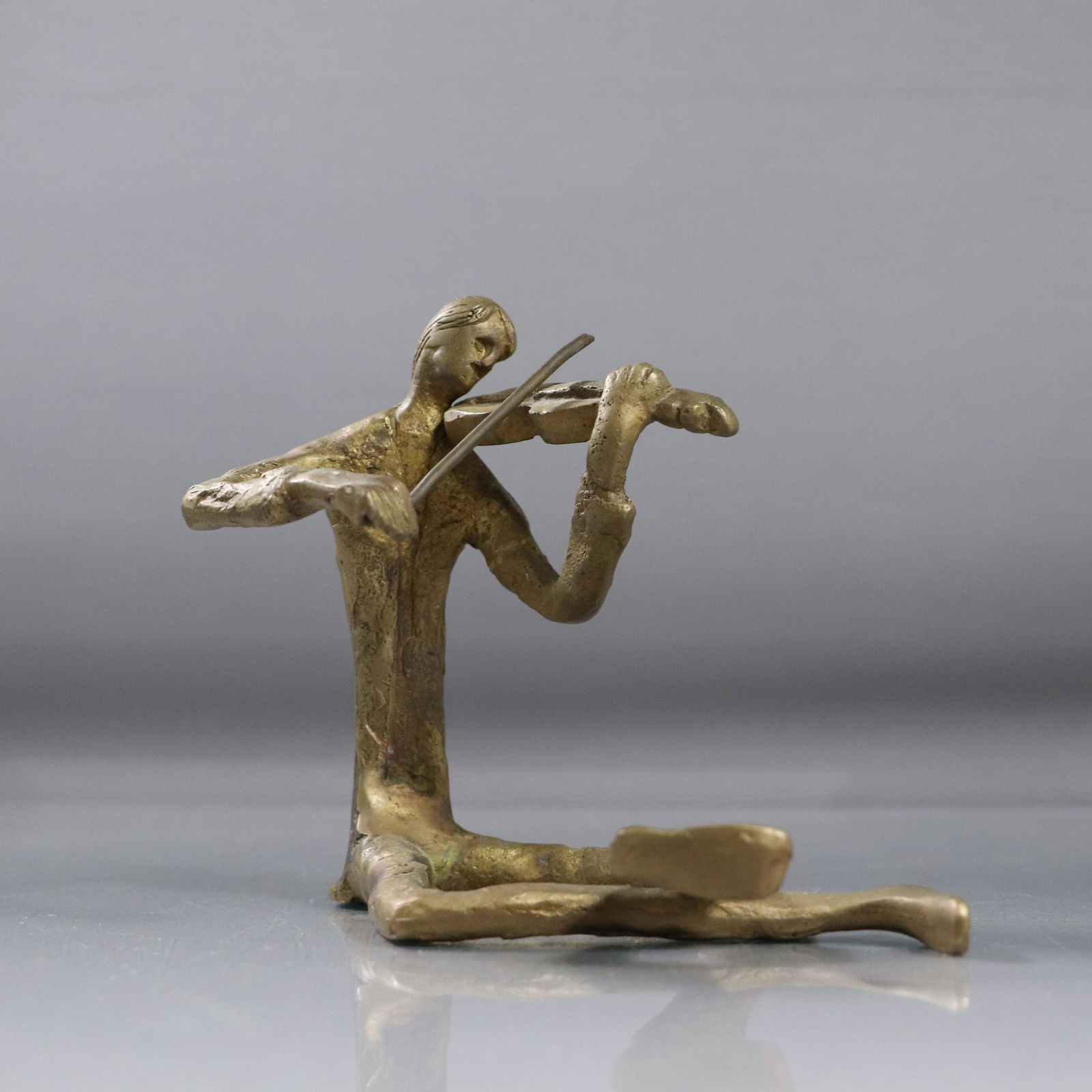 Cast Bronze Sculpture Man Playing a Violin Statue (1 of 5)
