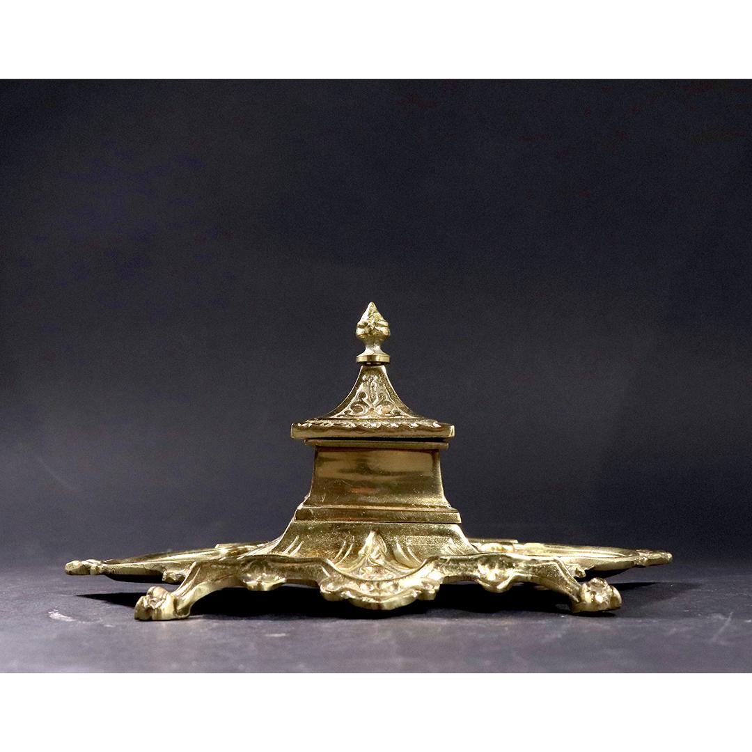 Ornate Brass Edwardian Style Desk Top Inkwell (1 of 6)
