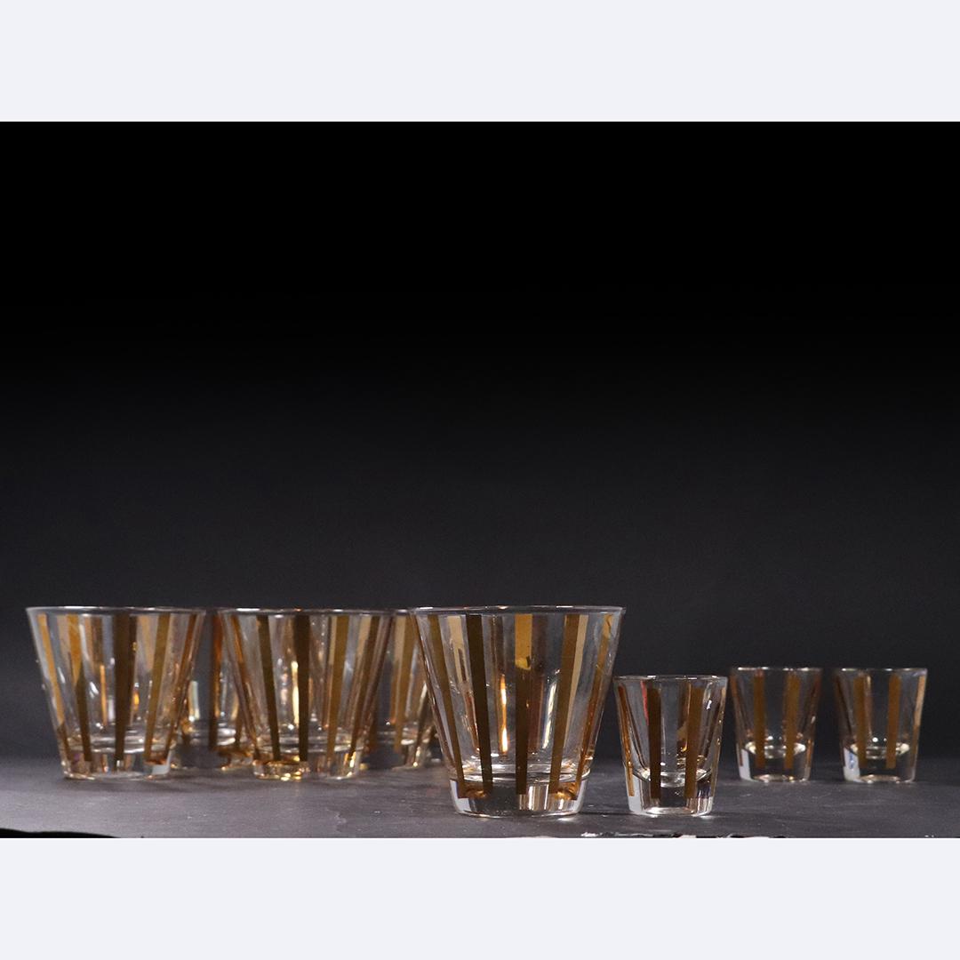 11 Pcs. Mid-Century Gold Striped Ice Bucket &10 Glasses: 11 Pcs. Mid-Century Gold Striped Ice Bucket & 10 Glasses. size: 3.5h x 3.5w, 2.5h x 2w