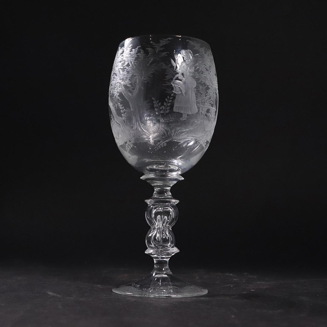 Very Fine Etched Crystal Glass Chalice Bonnet Girl: Very Fine Etched Crystal Glass Chalice Bonnet Girl. High quality. Vintage. size: 7h x 2.75w