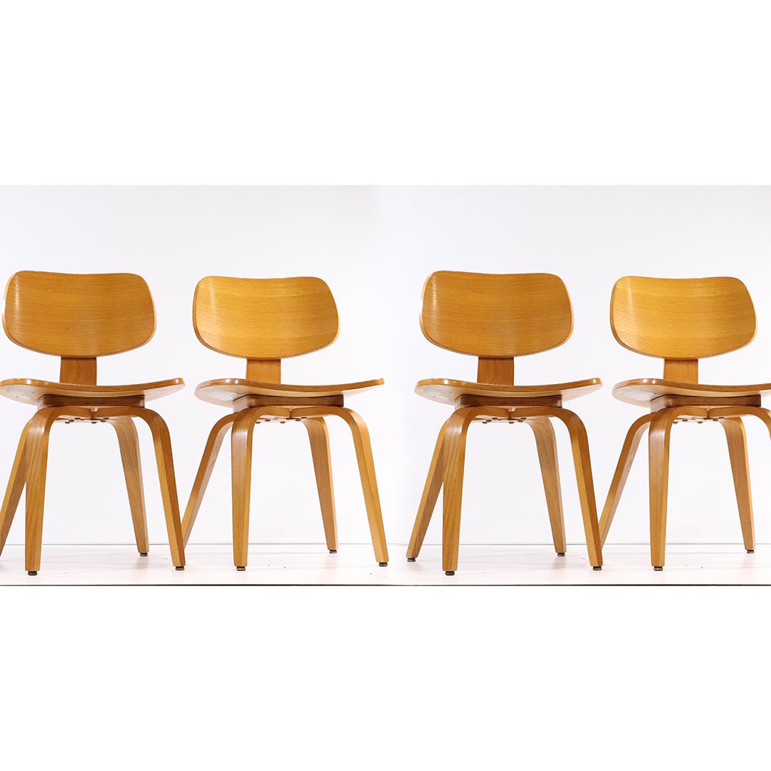 Set 4 THONET Blond Wood Danish Design Dining Chairs: Set 4 THONET Blond Wood Danish Design Dining Chairs. Original labels. Vintage. size: 31h x 19w