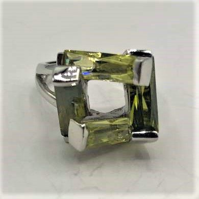 .925 Sterling Silver Peridot Modernism Ring Size 7.5 (1 of 6)