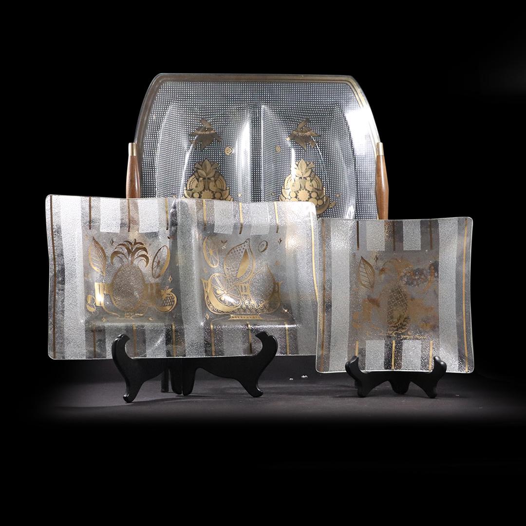 4 Georges Briard Signed Glass Mid-Century Modern Trays: 4 Georges Briard Signed Glass Mid-Century Modern Trays; 3 small trays and 1 large tray. size: 1h x 8w, 14.5L x 8.5w, 14.5L x 13w4