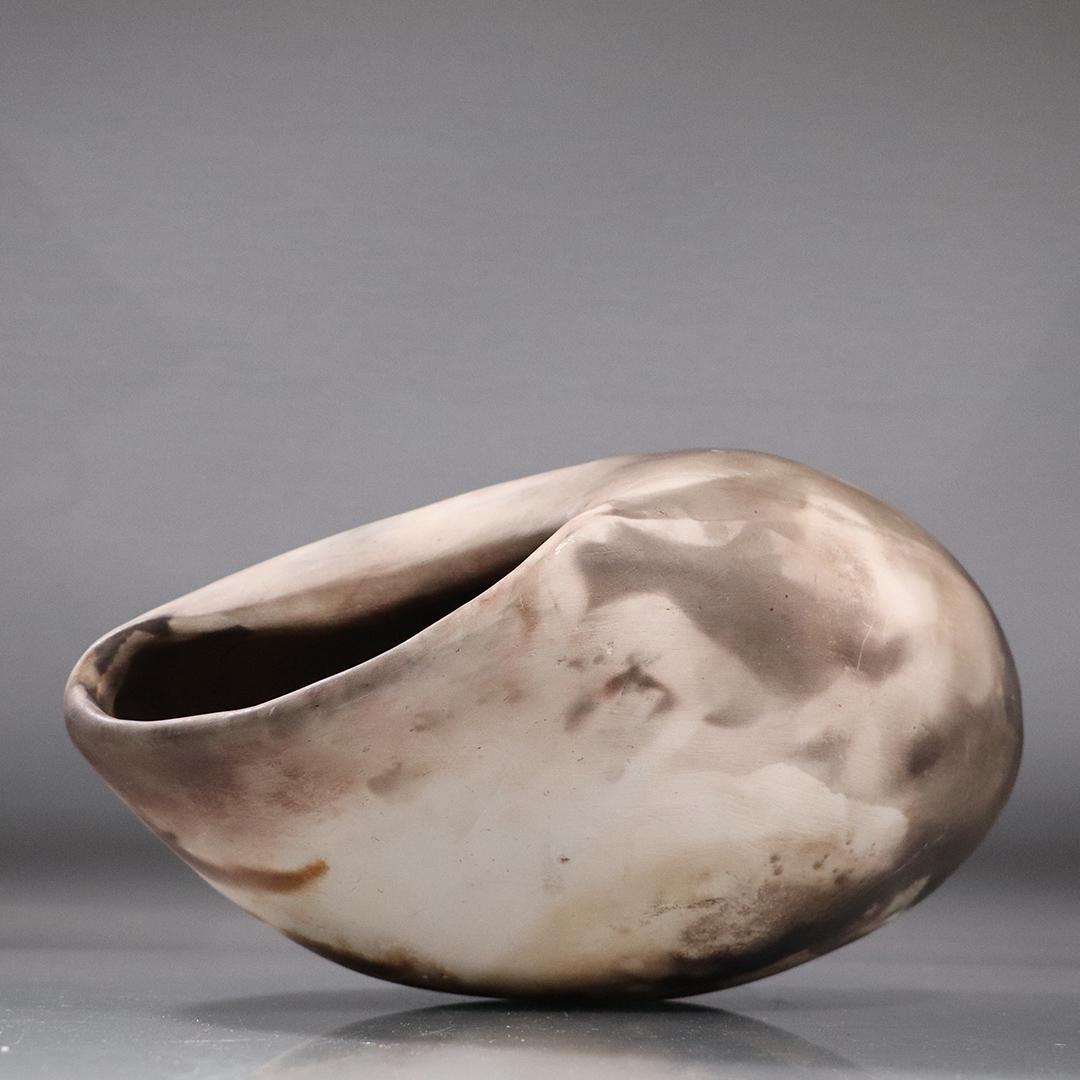 Unique Mid-Century Large Pottery Snail Shell Vase: Unique Mid-Century Large Pottery Snail Shell Vase. size: 13 x 7.5 x 7 inches. 6 x 5 opening