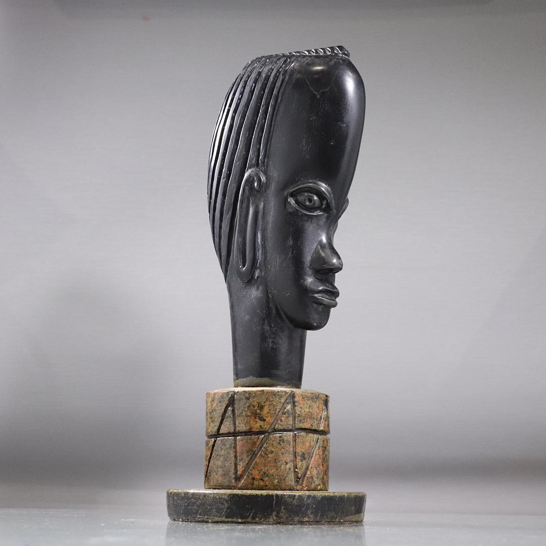 Anthony G Generalli 1915-2001 Black Marble African Head: Anthony G Generalli 1915-2001 Black Marble African Head sculpture, Signed. size: 14.5h x 5.75w