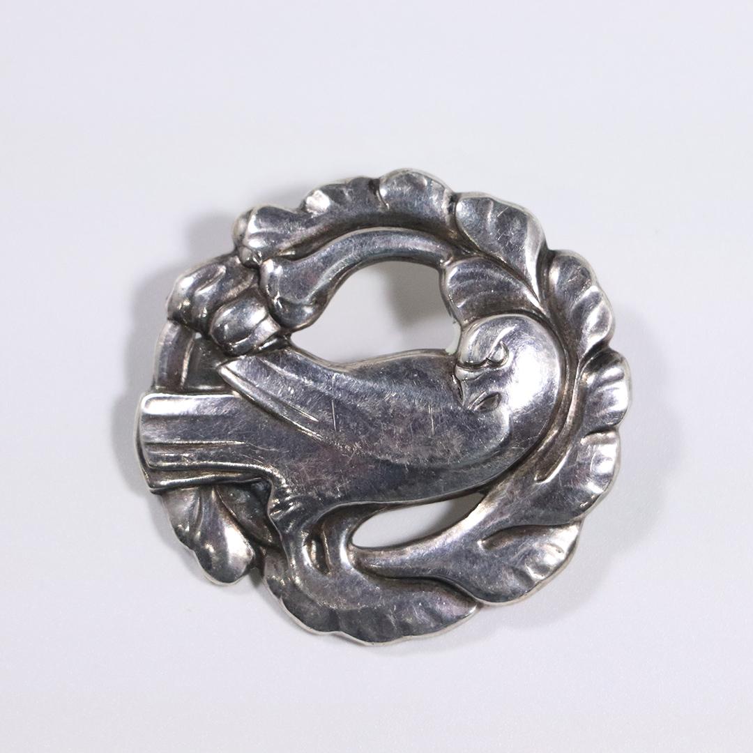 George Jensen Denmark Sterling Silver Quail Brooch: George Jensen Denmark Sterling Silver Quail Brooch. Fully Signed. Vintage. Size: 1 5/8 in. diameter
