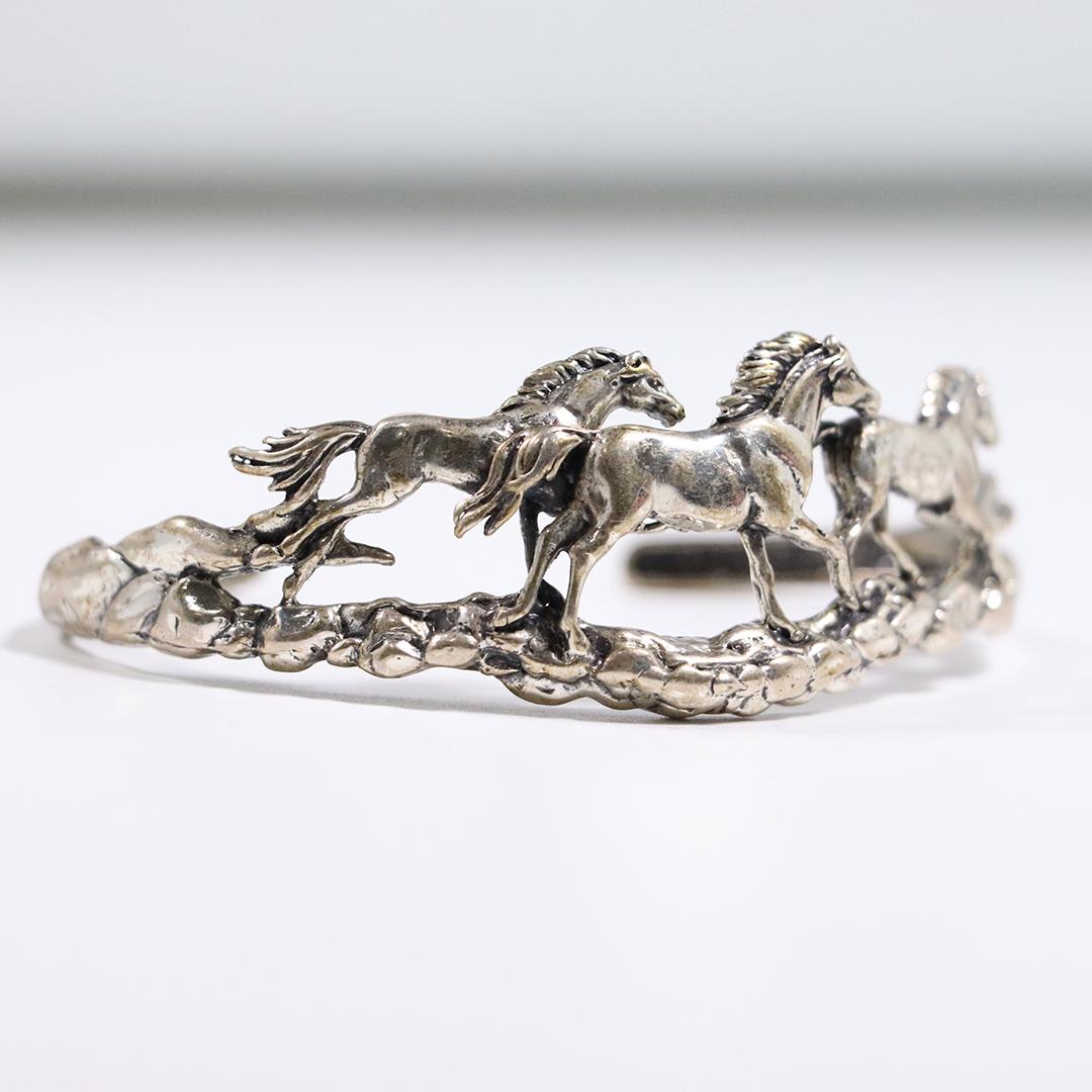 Sterling Silver Running Horses Bracelet American Indian (1 of 5)
