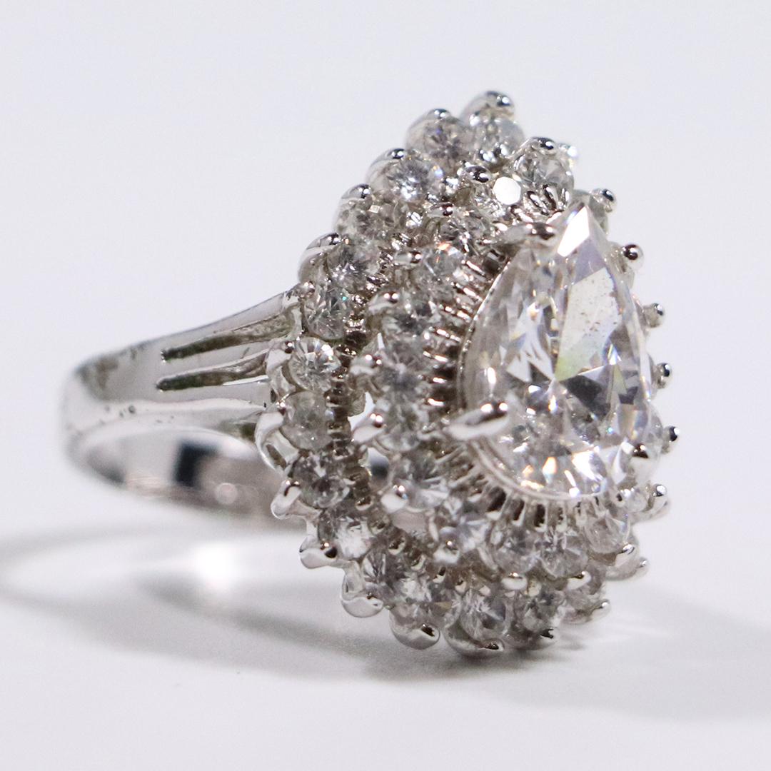 .925 Sterling Silver with CZ Stunning Cocktail Ring: .925 Sterling Silver with CZ Stunning Cocktail Ring. size: 3/4 in. x 7/8 in. ; ring size 7
