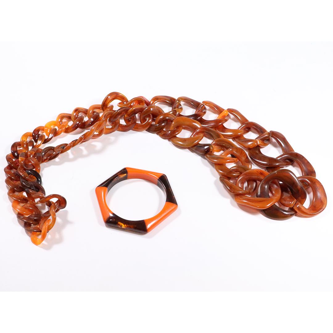 Vintage Bakelite Link Belt and Art Deco Bakelite Bangle (1 of 6)