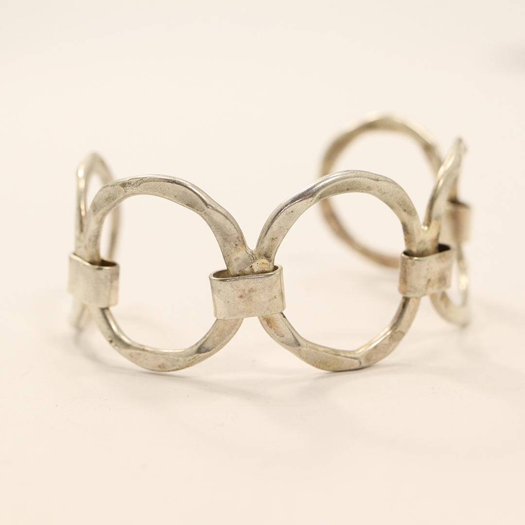 .925 Sterling Silver Linked Rings Modernism Bracelet (1 of 5)