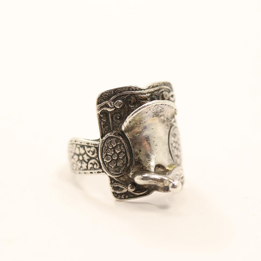 Sterling Silver "Bell" Equestrian SADDLE Ring size 6.5 (1 of 4)