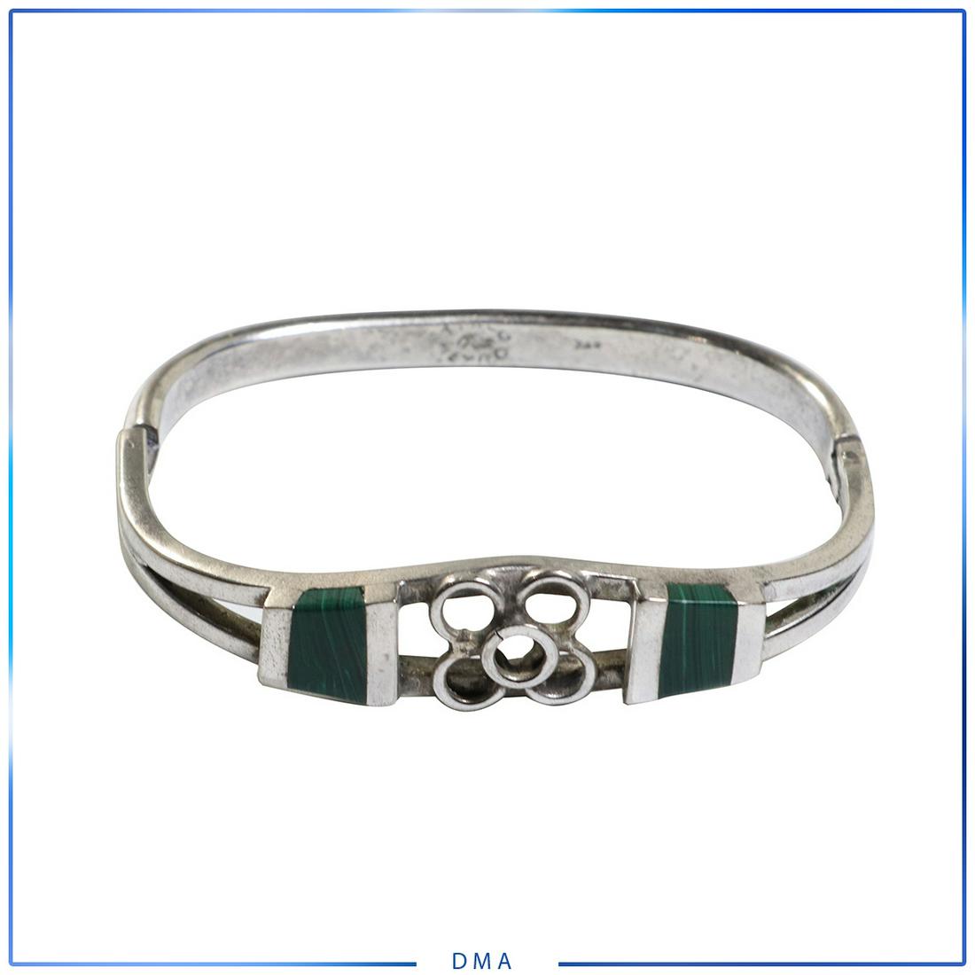 .925 Mexico Sterling Bangle Bracelet with Malachite: .925 Mexico Sterling Silver Bangle Bracelet with Malachite. Marked: .925 Mexico. Size: 2.5 in. x 1/2 in.