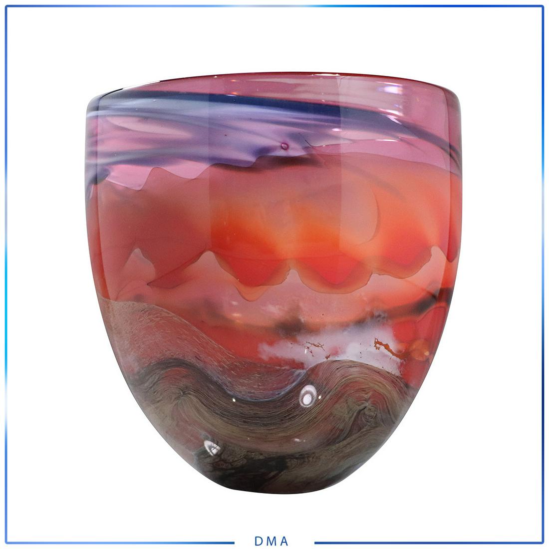 Anthony Stern Signed Studio Art Glass Vase: Anthony Stern Signed Studio Art Glass Vase. size: 6.25 in. h x 6 in. w