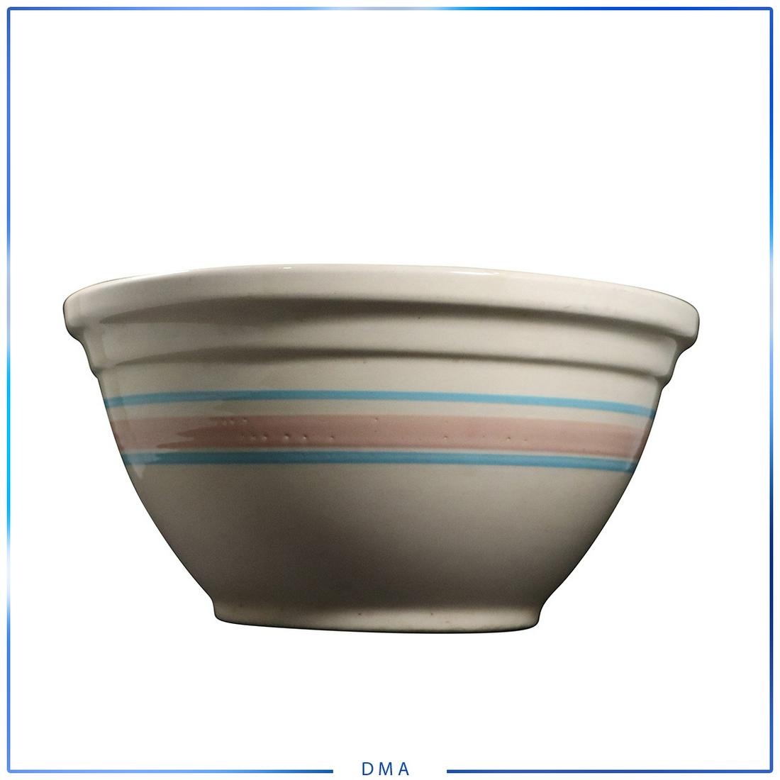 McCoy Large Pottery Mixing Bowl, Ovenproof, U.S.A.: McCoy Large Pottery Mixing Bowl, Ovenproof, U.S.A.. size: 7.25 in. h x 14.5 in. diameter