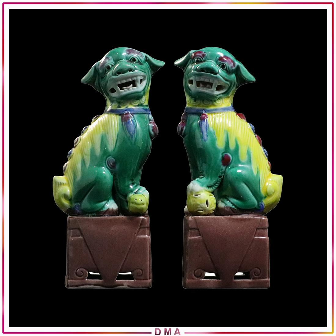 [2] Majolica Glazed Chinese Foo Dog Figures (1 of 7)