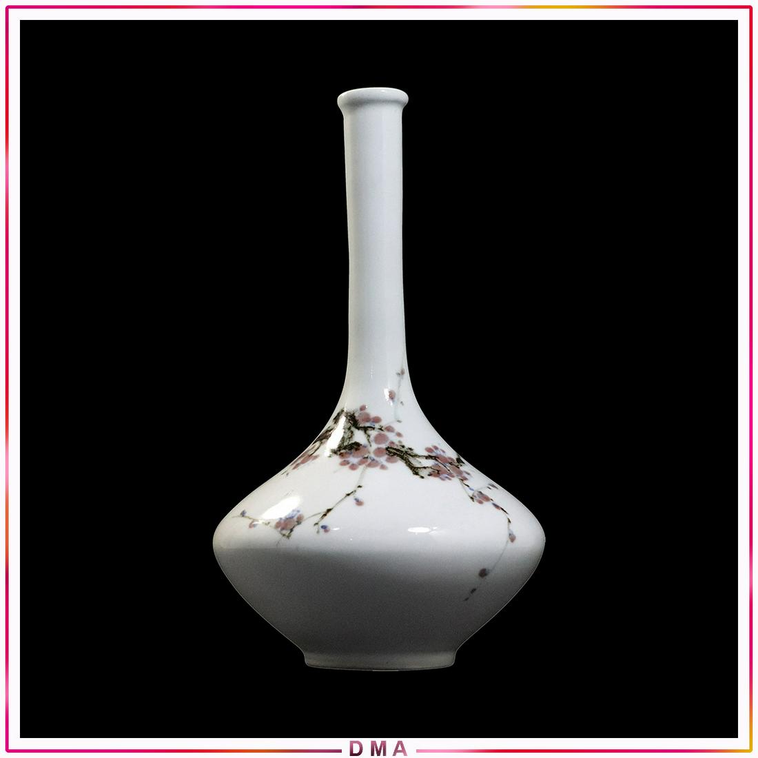 19th C Signed Oriental Asian Bottle Neck Porcelain Vase (1 of 6)