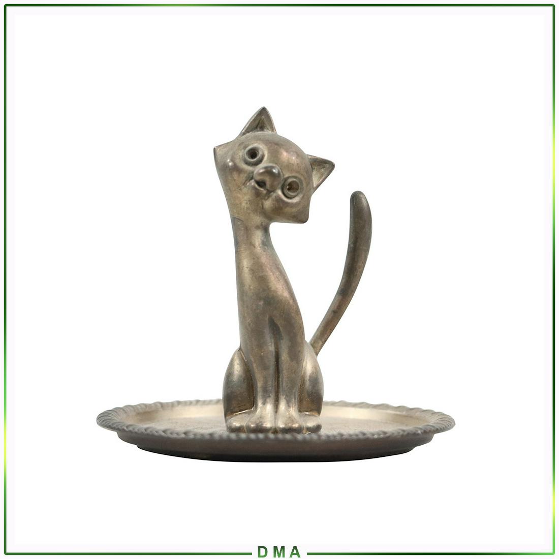 Mid-Century Modern Metal Cat Figure Ring Holder: Mid-Century Modern Metal Cat Figure Ring Holder. Original silver tone finish. Size: 3.5h x 3w