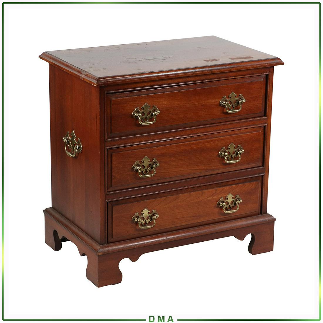 Cherry Small 3-Drawer Chest Chippendale Bracket Base: Cherry Small 3-Drawer Chest Chippendale Bracket Base. Size: 22x22x14