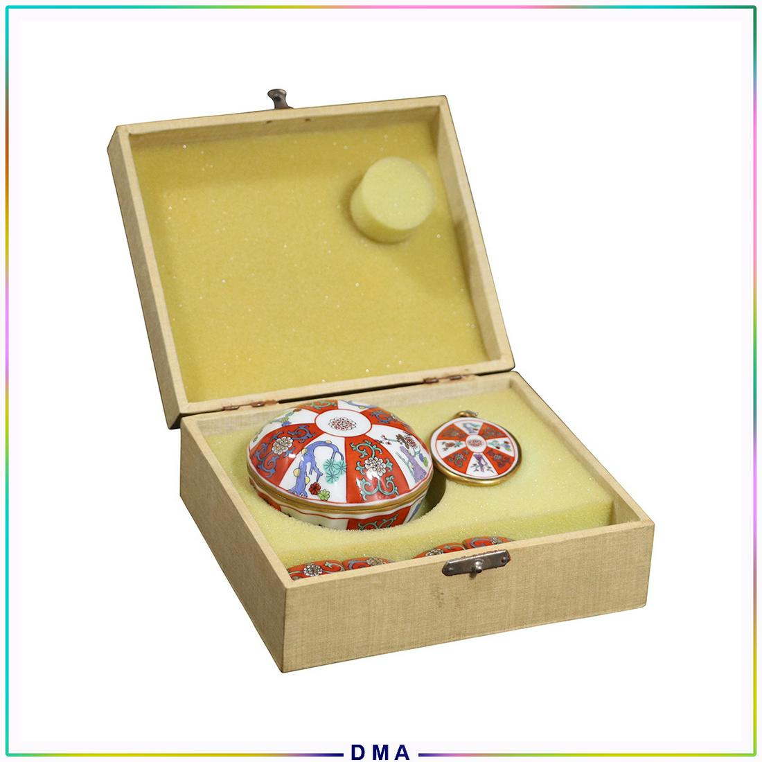Herend Box Set: Trinket Box, Medallion & Bracelet (1 of 10)