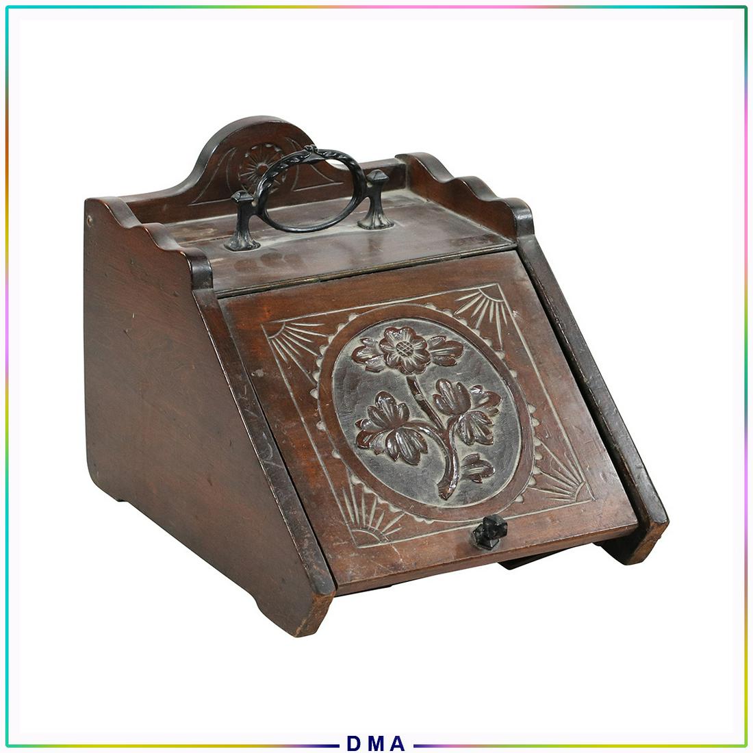 Antique Carved Wood Coal Hog Box with Scoop (1 of 11)