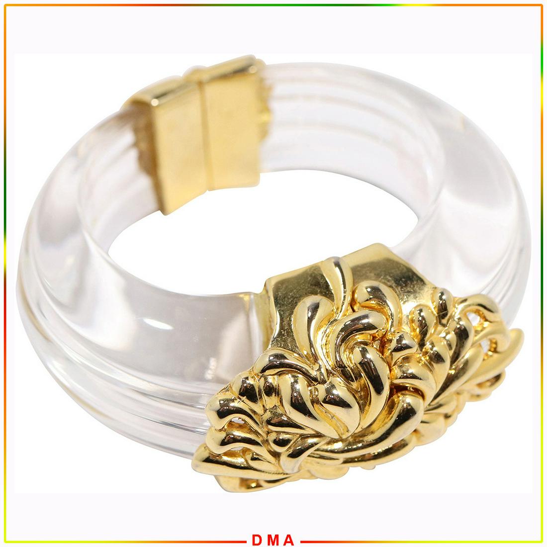 Fabulous "Mac Button" Wide Lucite & Gold Tone Bracelet (1 of 5)