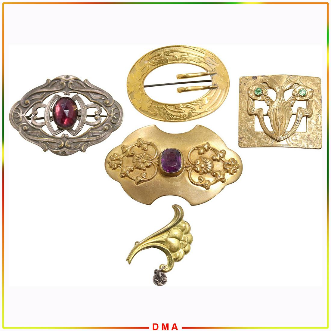 [5] Five Assorted Victorian Era Fancy Brooches (1 of 8)