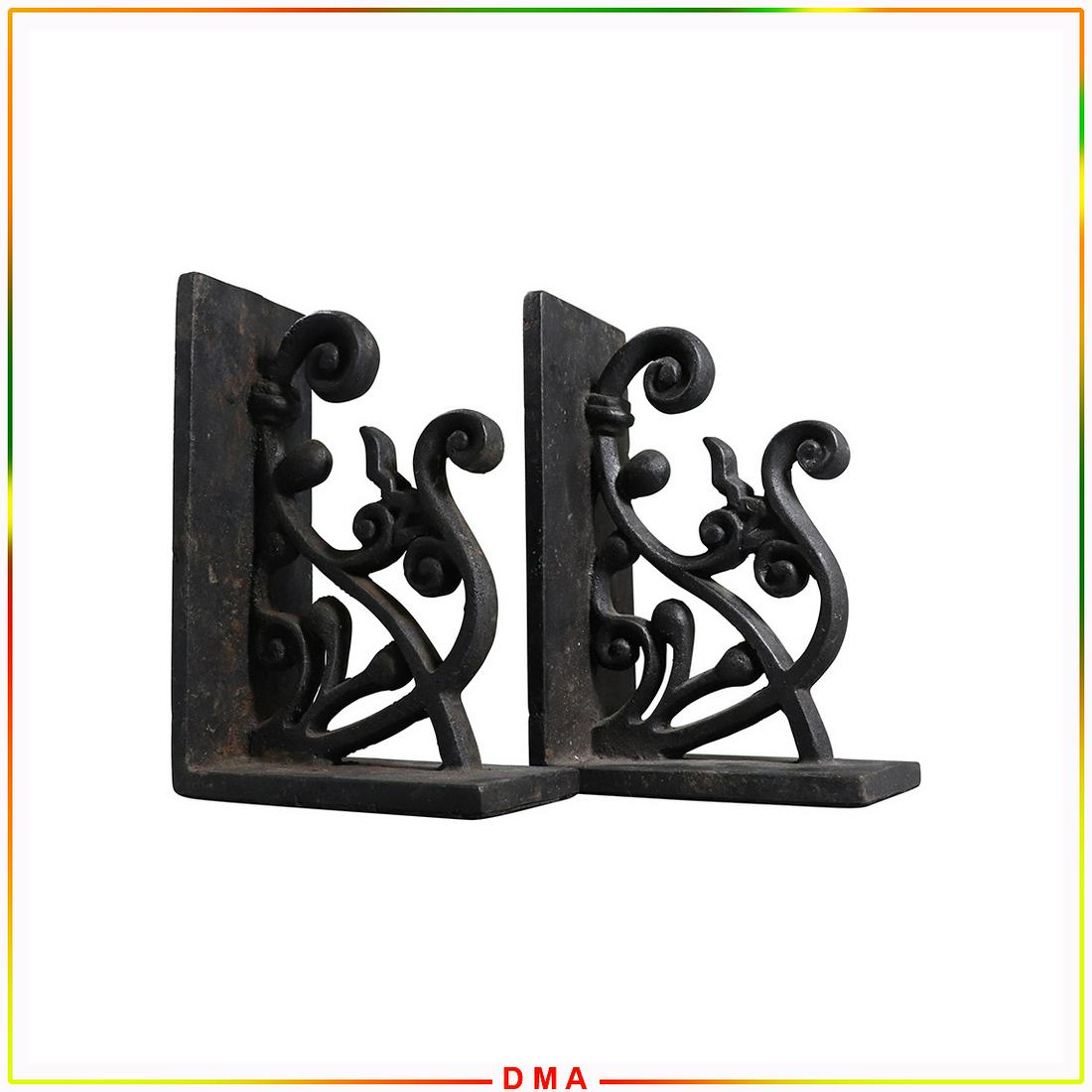Pair Cast Iron Bracket Shelves - Vintage (1 of 5)