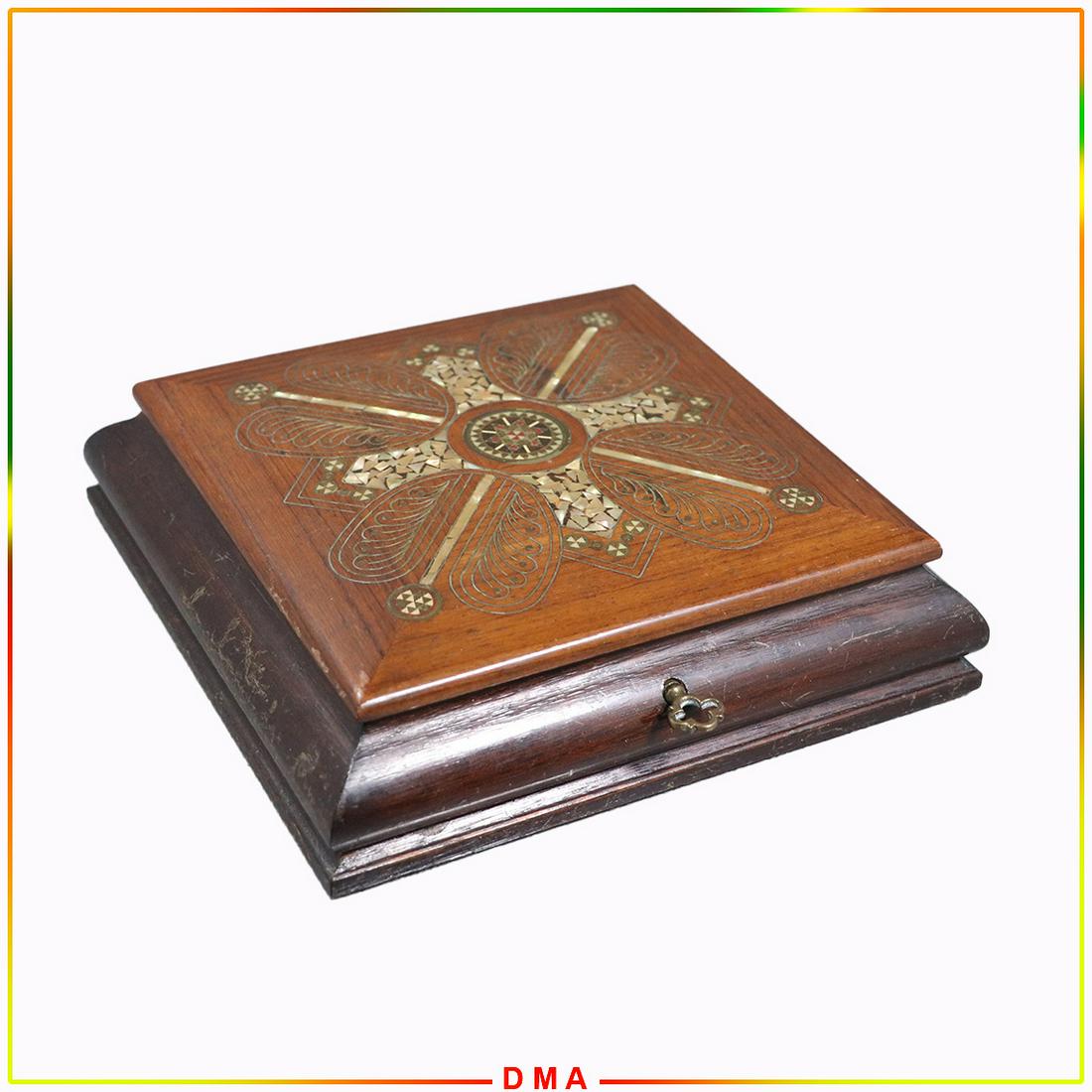 MOP and Inlay Wooden "CELTIC CROSS" Presentation Box (1 of 7)