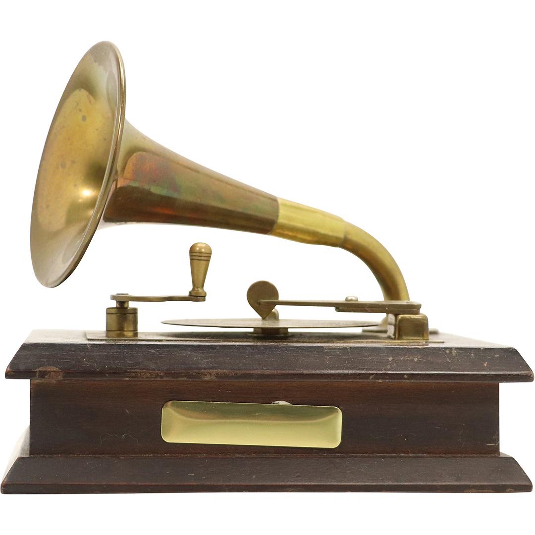 Gramophone Brass Model Music Box: Gramophone Brass Model Music Box. Size: 6.25h x 7.25w