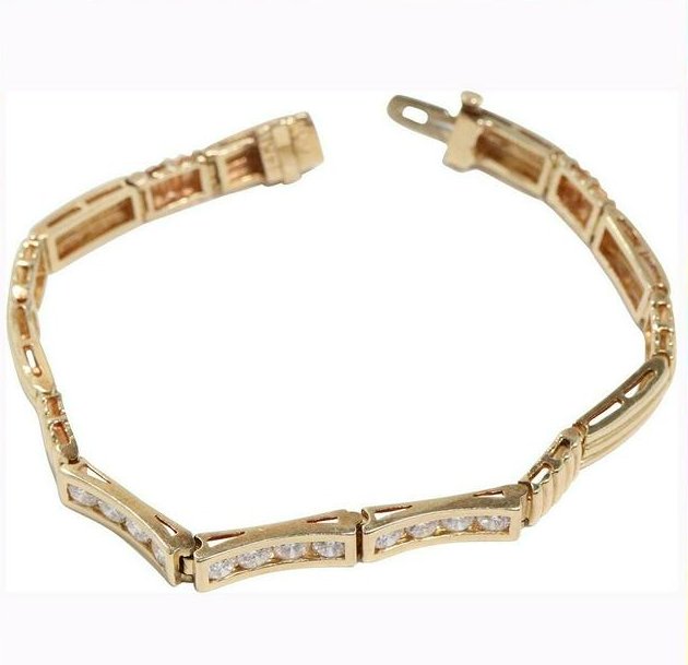 14K Yellow Gold Diamonds Tennis Bracelet .60 Carats: 14K Yellow Gold Diamonds Tennis Bracelet .60 Carats; 7.8 dwt . Size: 6.5 inches x 1/4 in. ; Marked: 14K