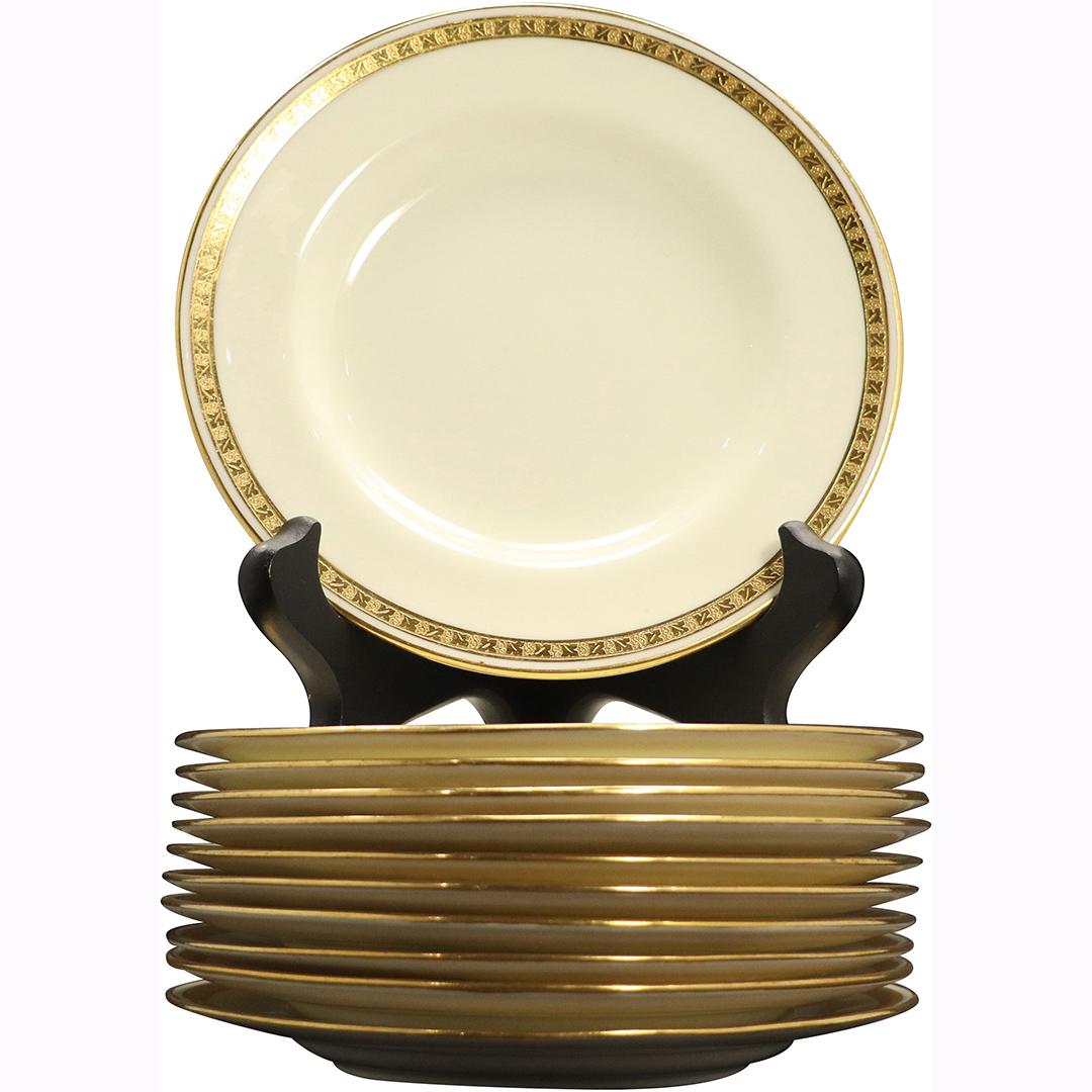 [11] MINTON Tiffany & Co Porcelain Gold Rim Plates: [11] MINTON Tiffany & Co Porcelain Gold Rim Plates. Size: 6.25dia