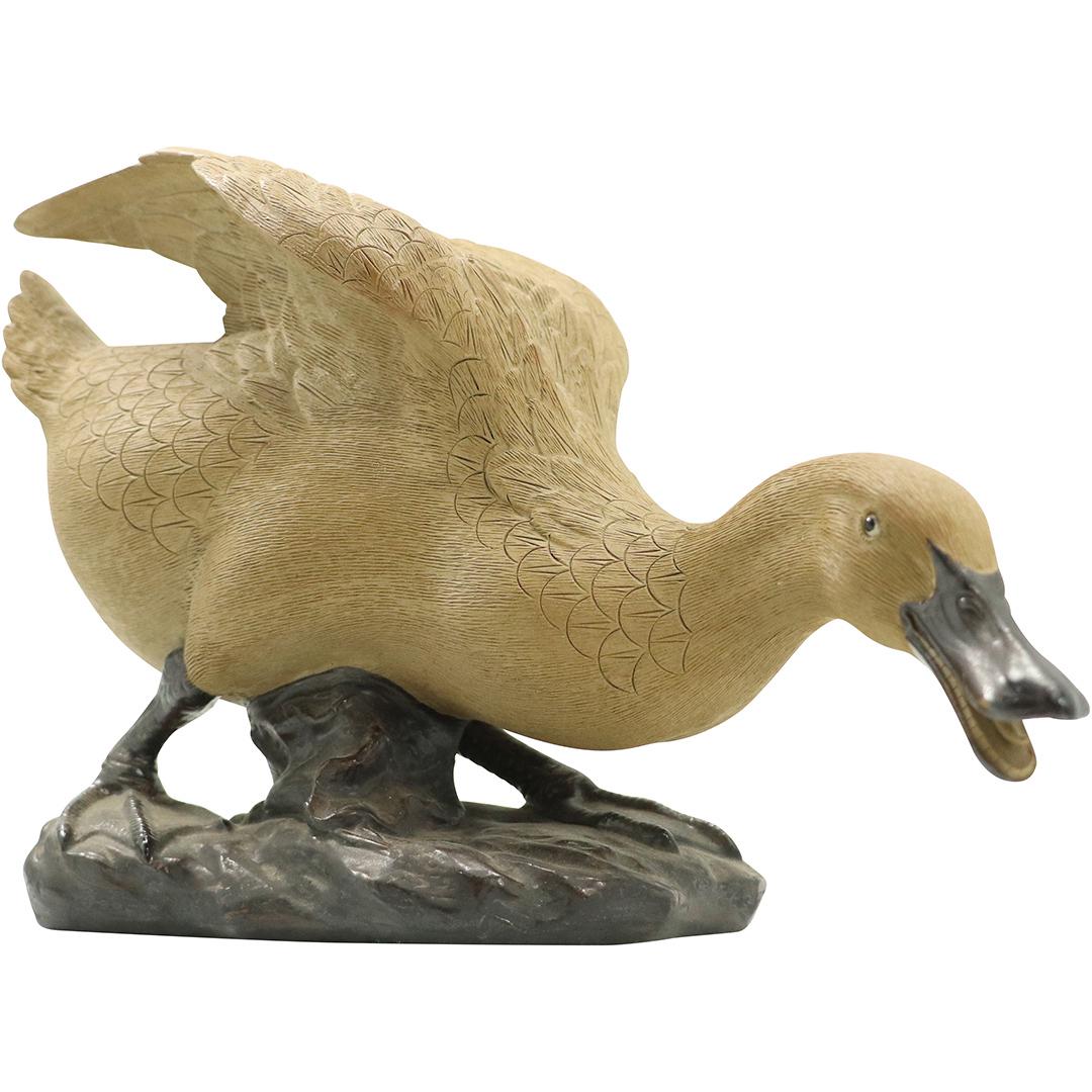 Ceramic Duck Figure - nice Detail (1 of 9)