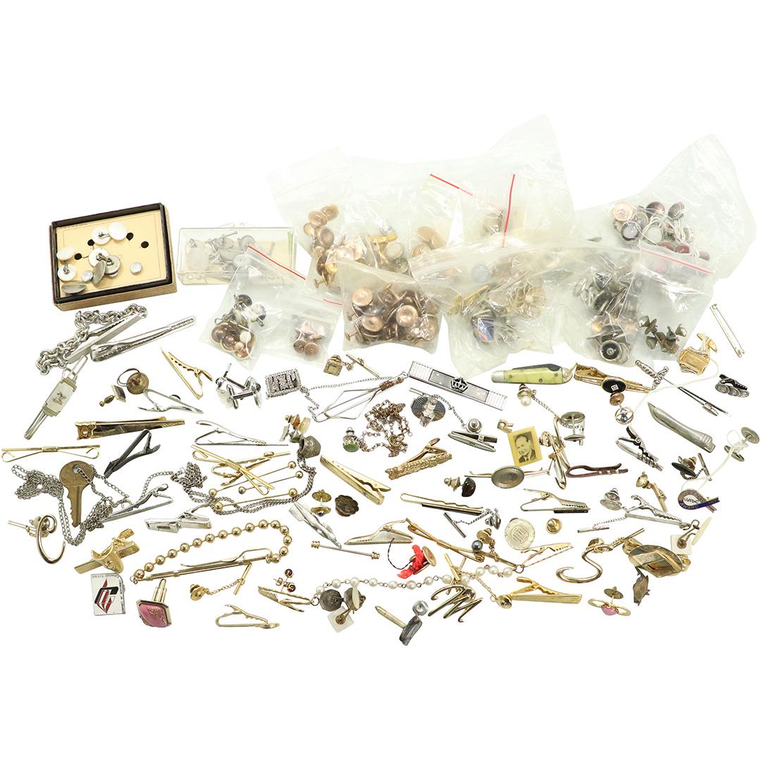 Estate Grouping Assorted Pins, Tie Tacks, Cuff Links (1 of 10)