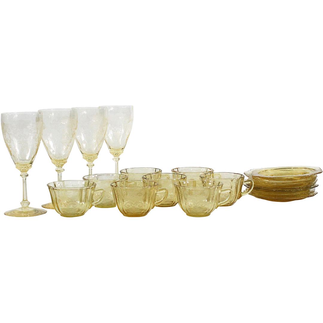 Assorted Grouping of Vintage Yellow Depression Glass (1 of 8)