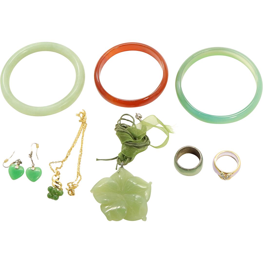 [8] Assorted Jade: 3 Bangles, 2 Rings, Flower Pendant (1 of 9)