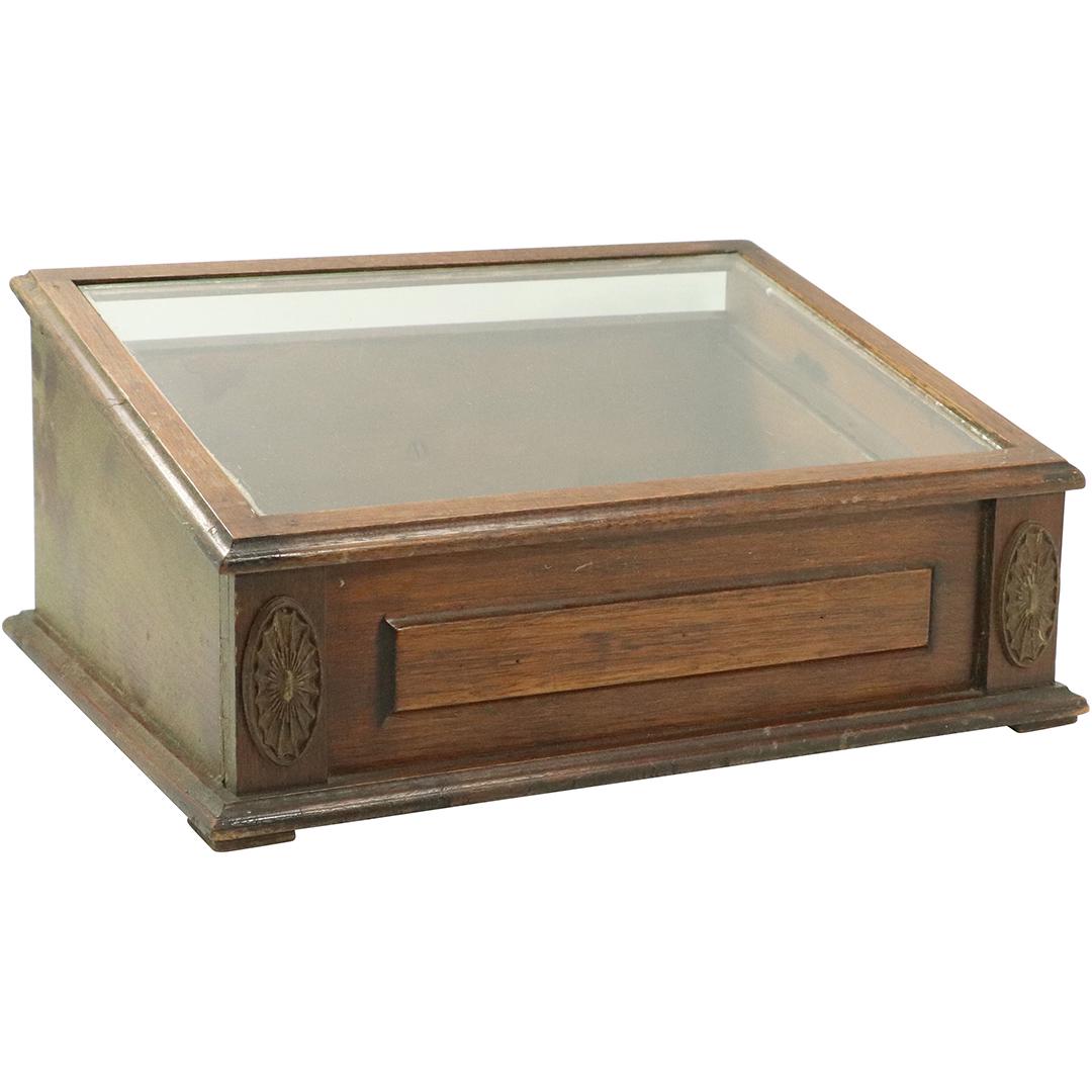 Hickok Mfg. Antique Country Store Display Case (1 of 8)