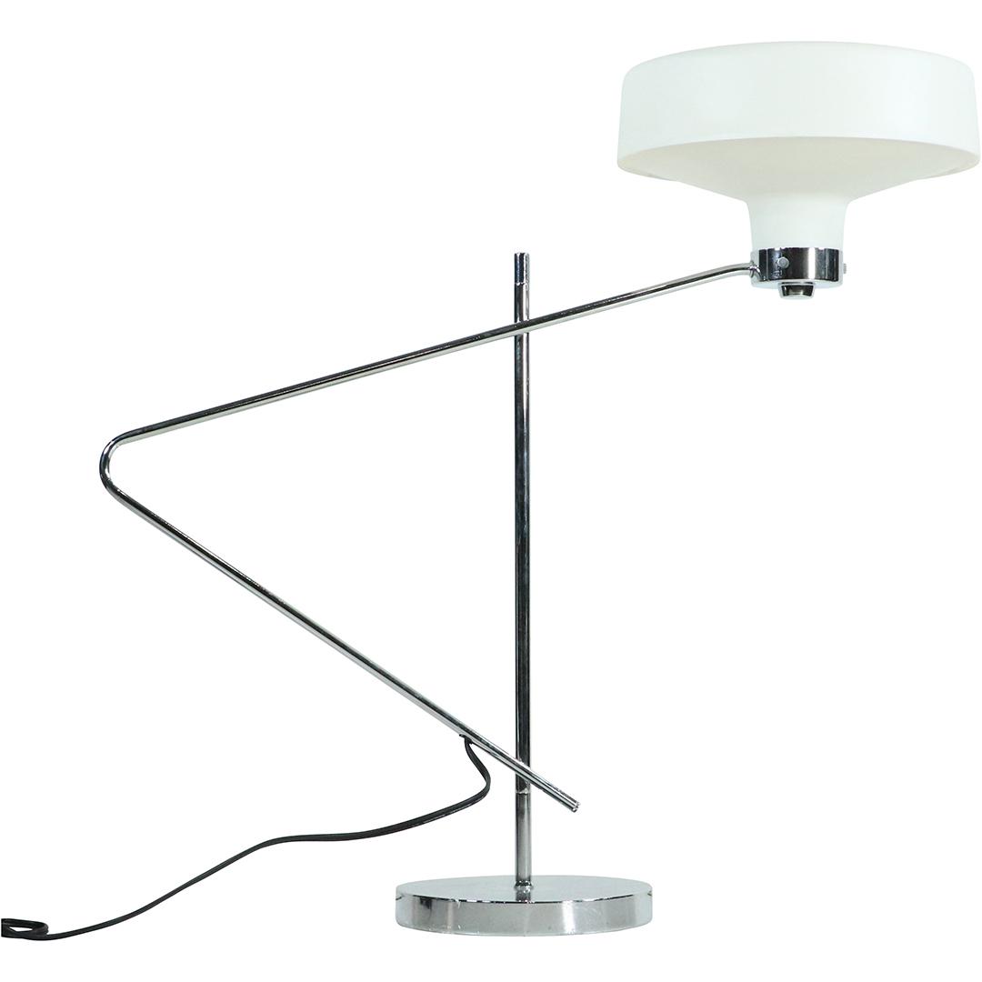 Modern Design Chrome "Z" Bar Table Lamp (1 of 7)