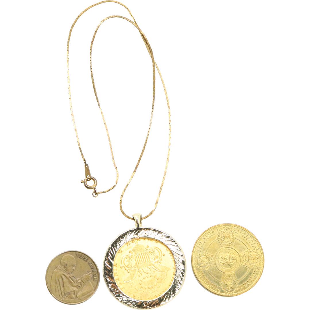 3 Pc. Pope Coin, Catherdal, Cailornia 'Copy" Gold Coin: 3 Pc. Pope Coin, Catherdal, Cailornia 'Copy" Gold Coin necklace. Size: 1 in. ; 1 3/8 in. 1 1/2 in.
