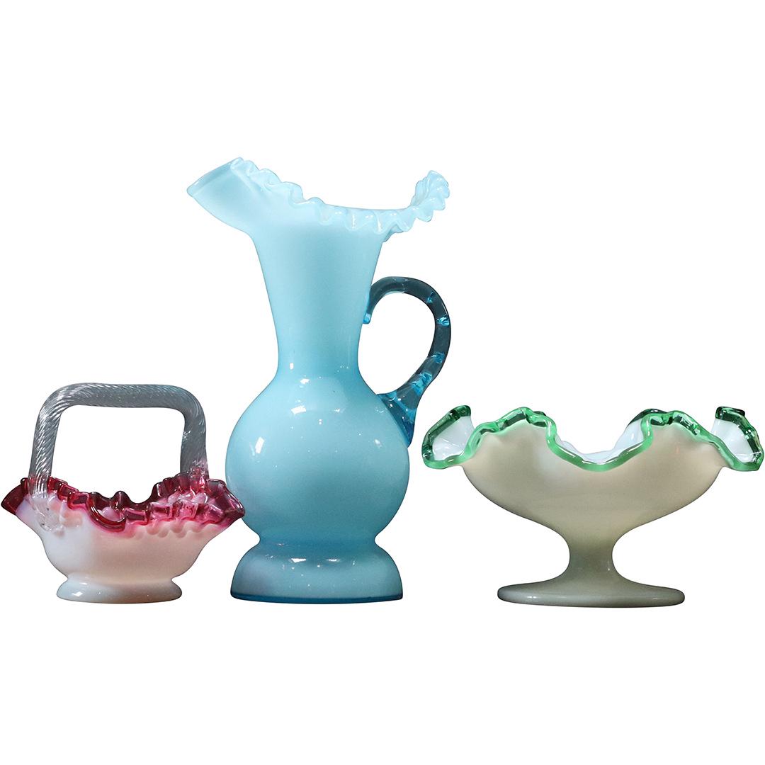[3] Assorted Colored Cased Glass Vase, Bowl, Basket (1 of 8)