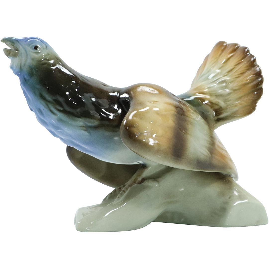 Royal Dux Fine Porcelain Grouse Bird Figure Statue: Dux Fine Porcelain Grouse Bird Figure Statue. Size: 5.5h x 7.25L