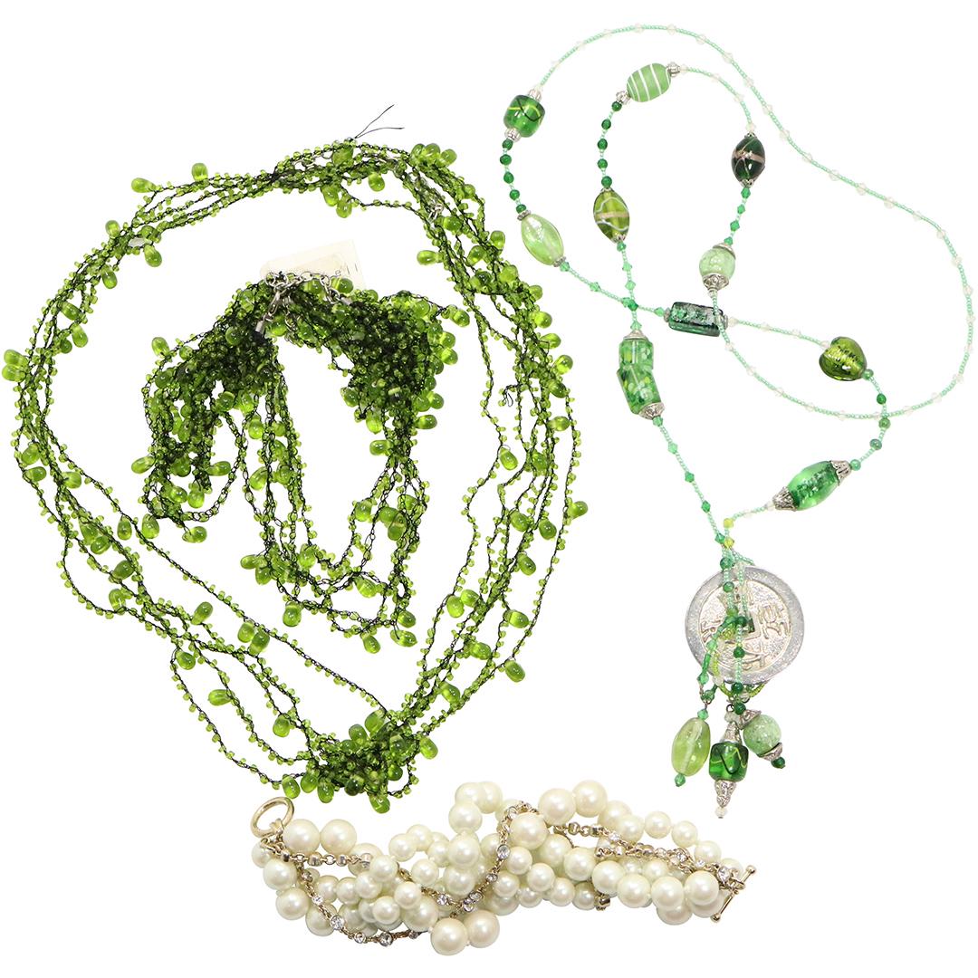 [3] Glass Beads Necklaces and Pearl Bracelet (1 of 7)