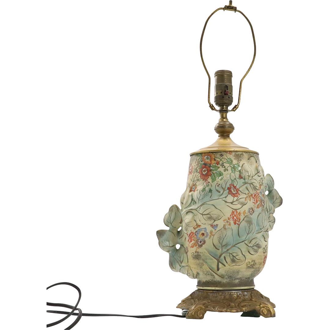 Vintage Porcelain Table Lamp Flowers and Outside Leaves (1 of 11)