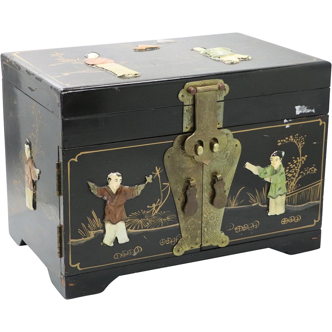 Black Lacquer Oriental Jewelry Box Hard Stone Figures (1 of 9)