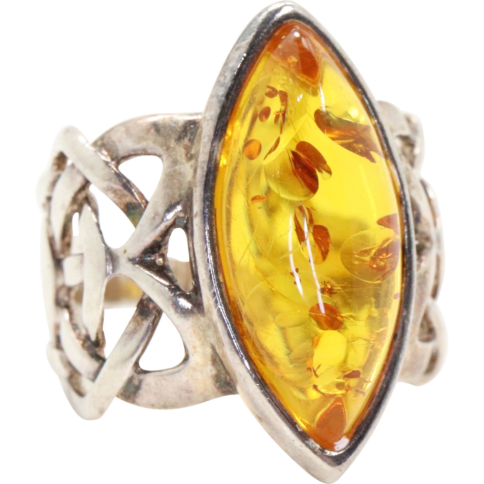 .925 Sterling Silver and Amber Ring Size 7 (1 of 4)