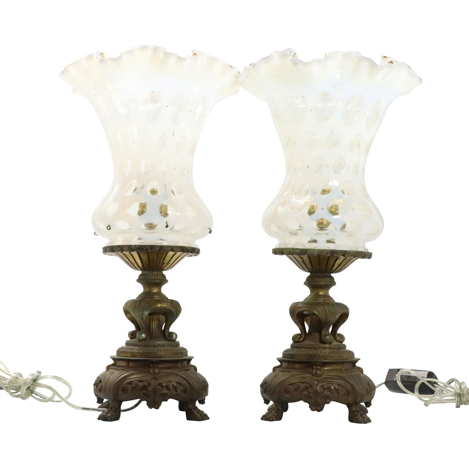 Matched Pair FENTON Coin Dot Glass Shade Lamps (1 of 8)