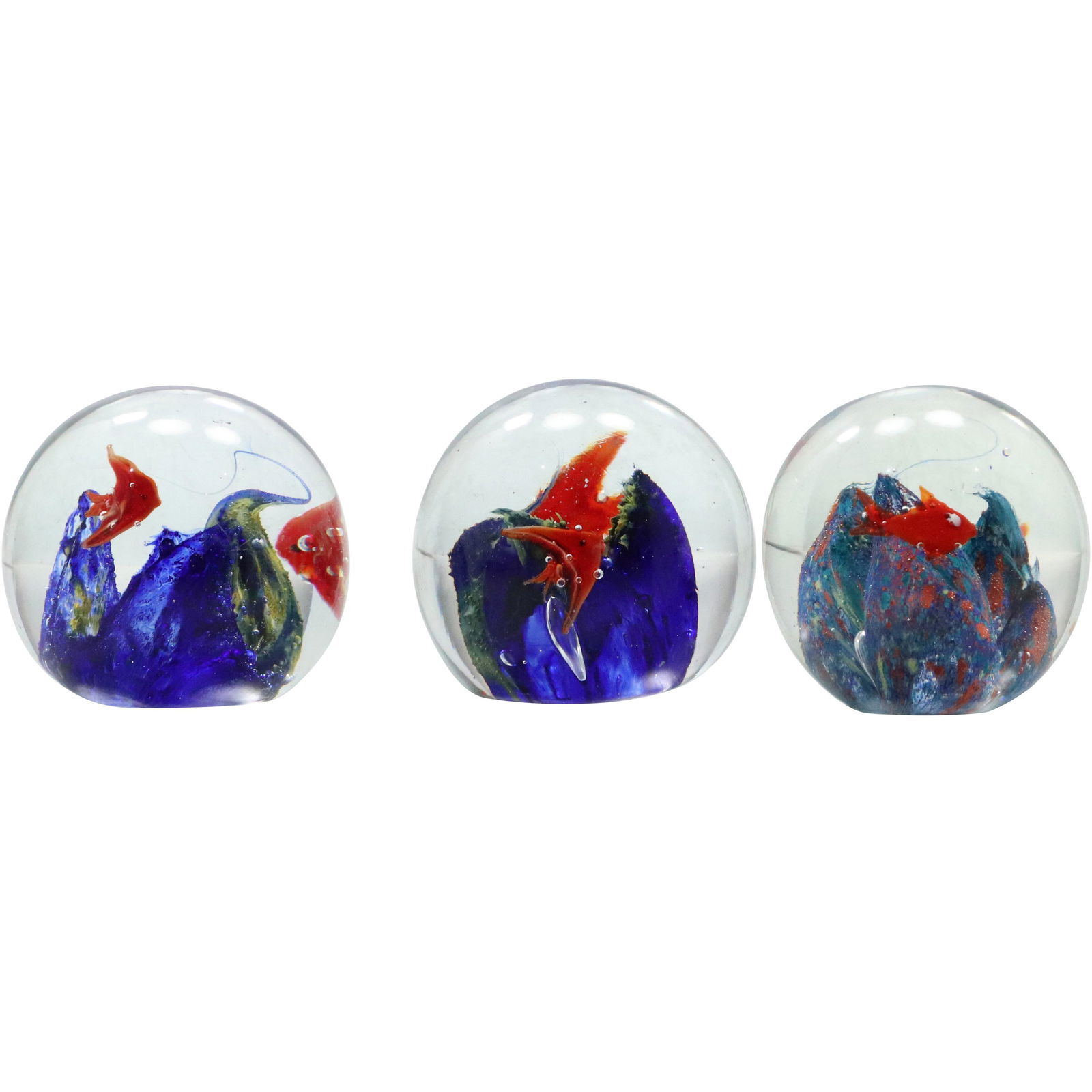 3 Assorted Murano Art Glass Fish Aquarium Paperweights (1 of 8)
