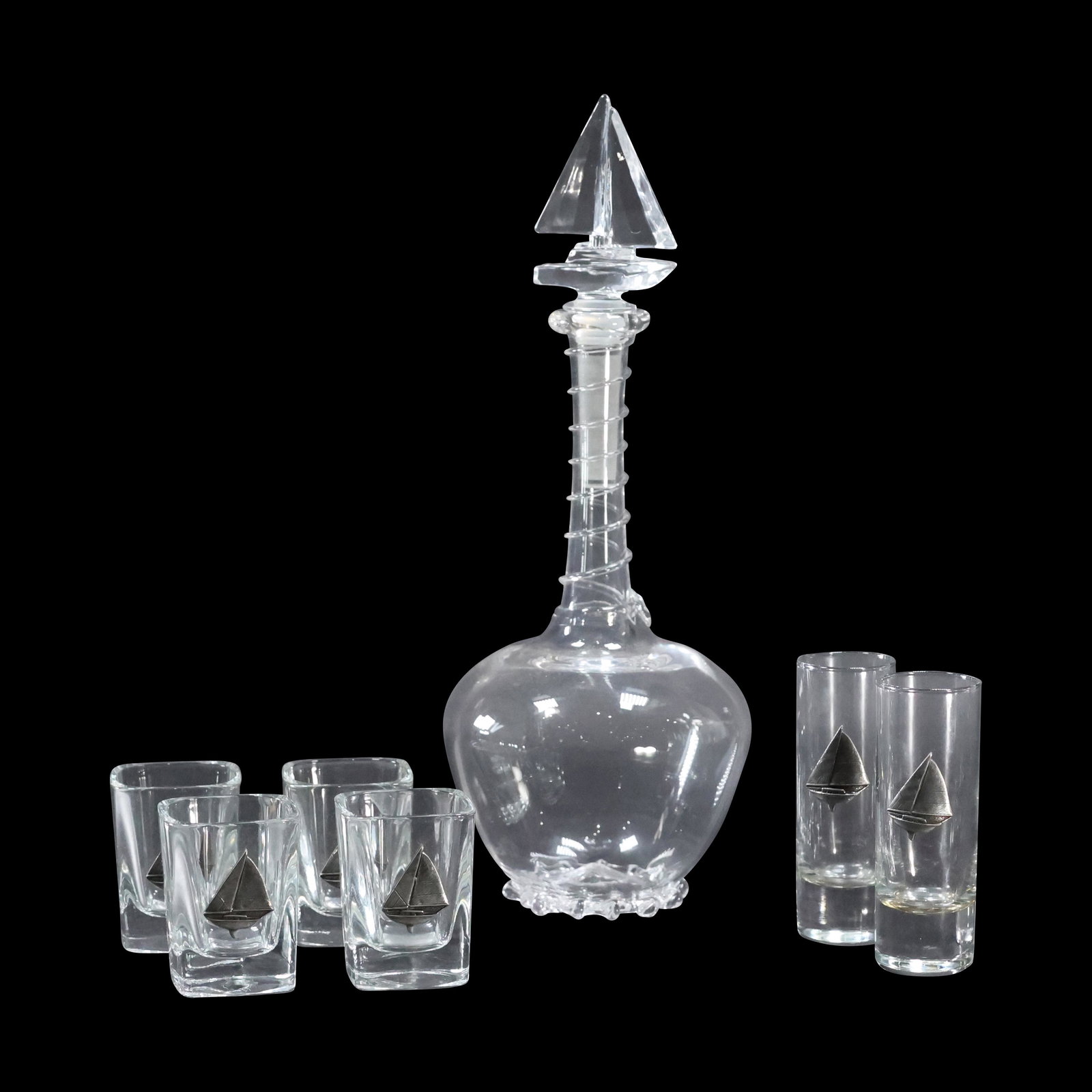 Tall Crystal Liquor Decanter with 6 Sailboat Cordials (1 of 14)
