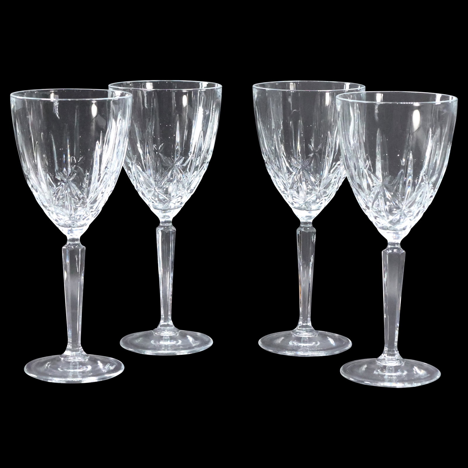 [4] Signed MARQUIS WATERFORD Crystal Wine Glasses: [4] Signed MARQUIS WATERFORD Crystal Wine Glasses. size: 8.5 x 3.5