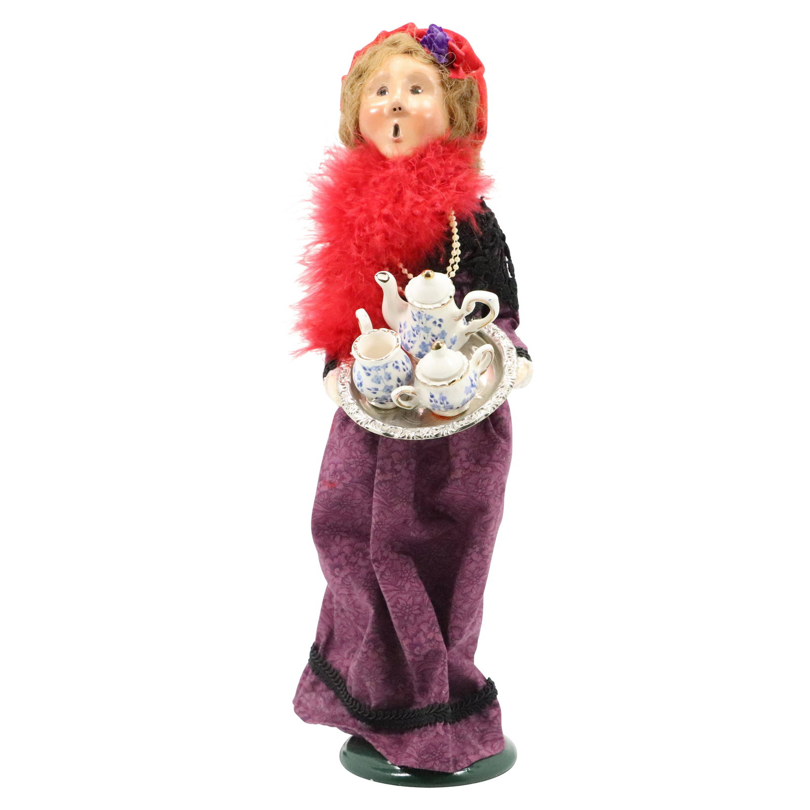 Byers' Choice Large Christmas Caroler Serving Tea: Byers' Choice Large Christmas Caroler Serving Tea. size: 13.5h 4w